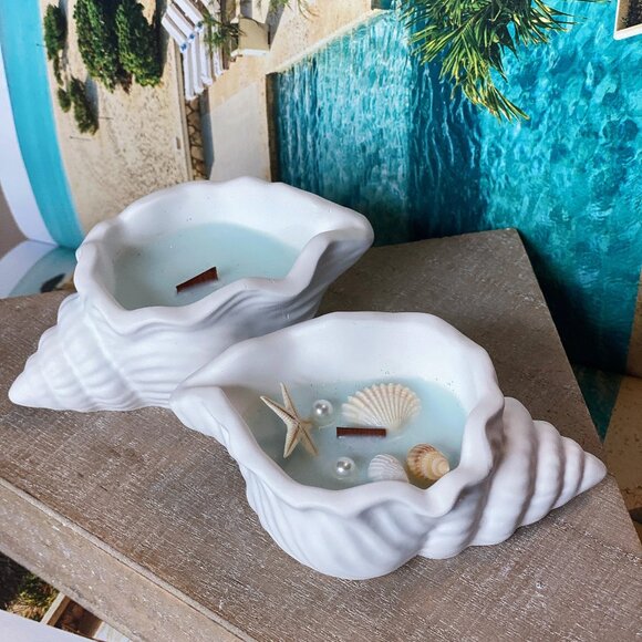 Oceanβs Whisper Scented Candle in Jesmonite Shell - Picture 2 of 5